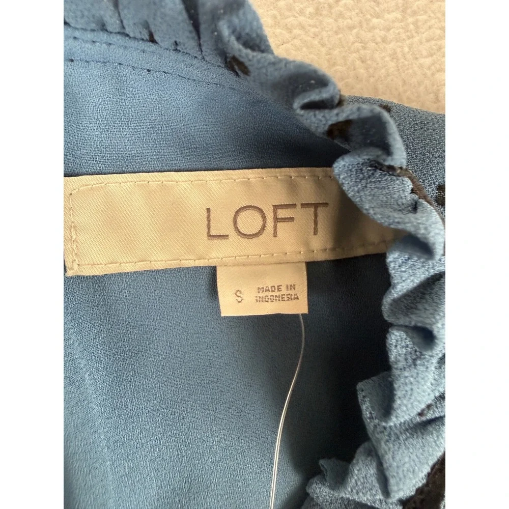 LOFT blouse dusty